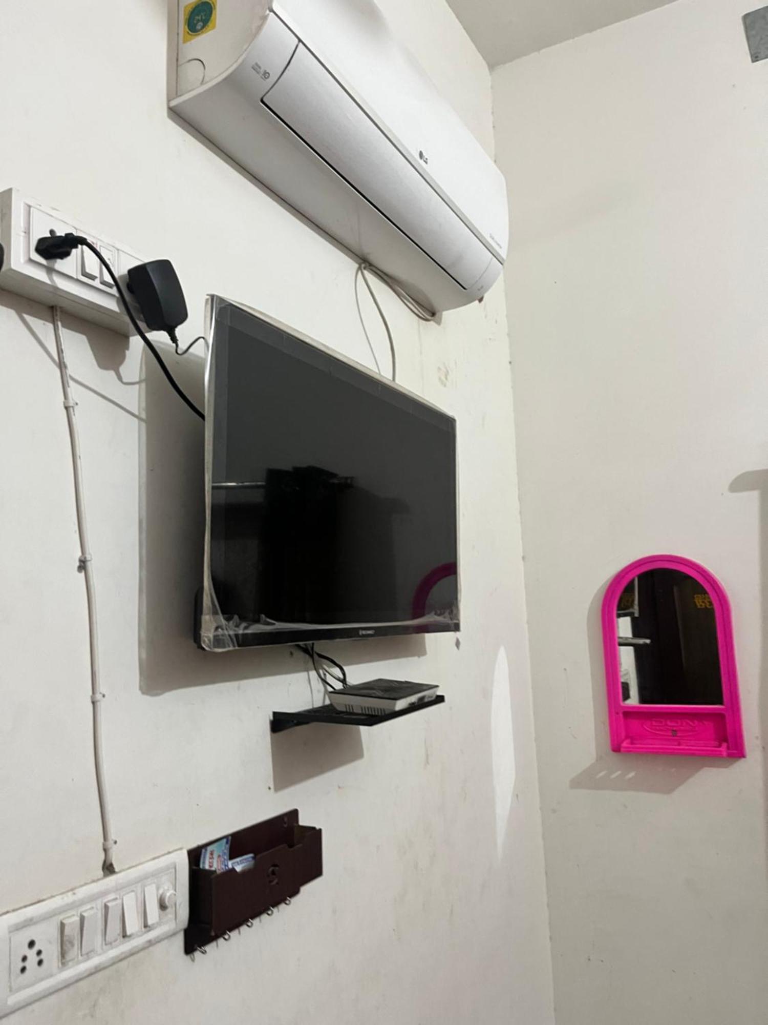 Hardik Guest House & General Store Ringas Dış mekan fotoğraf